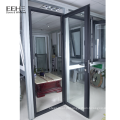 Interior moderno Ford Escape Bi Fold Doors